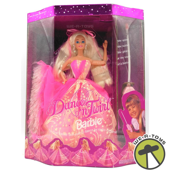 Dance 'n Twirl Barbie Doll With Radio Remote Control 1994 Mattel #11902 Blonde