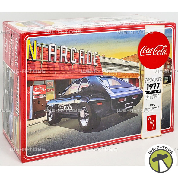 1977 Ford Pinto Popper with Coca-Cola Vending Machine Model Kit Round 2 AMT1166M