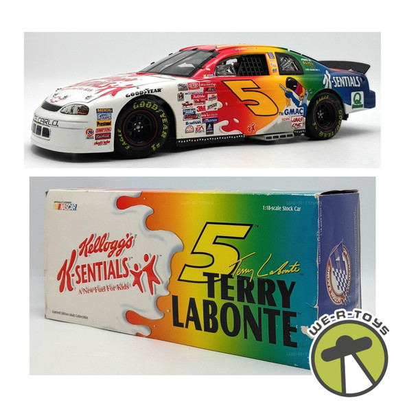 NASCAR Terry Labonte 5 Kellog's Racing Chevy Monte Carlo Vehicle 1999 Action