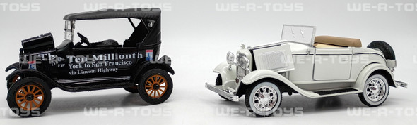 National Motor Museum Vehicles Set 1924 Model T Touring 1932 Model 18 Cabriolet