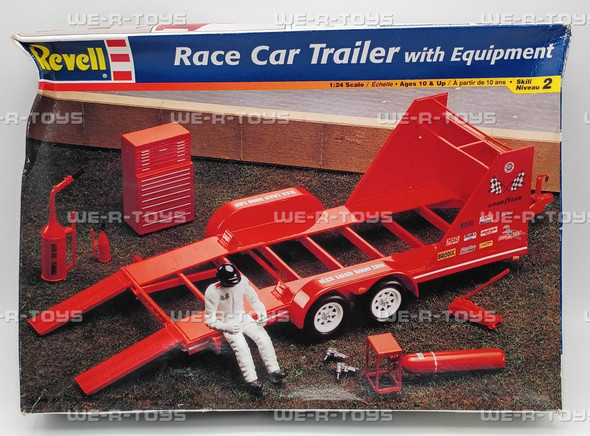 Revell Race Car Trailer Model Kit with Equipment 1/24 Scale 2000 Skill Level 2