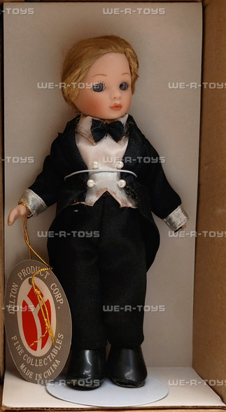 Delton Products Corp 5.5 Inch Bride & Groom Doll Set of Two Item 7082 with Stand