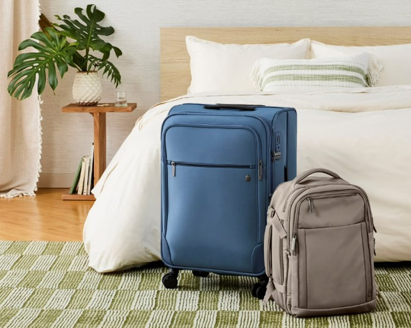 btL 24" Checked Softside Luggage With 360-Spinner Wheels, Blue Shadow