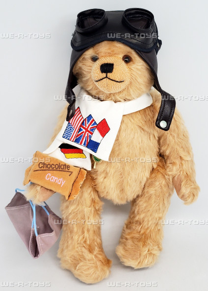 Candy Bomber Pilot 70 Years Berlin Airlift Bear Hermann-Coburg
