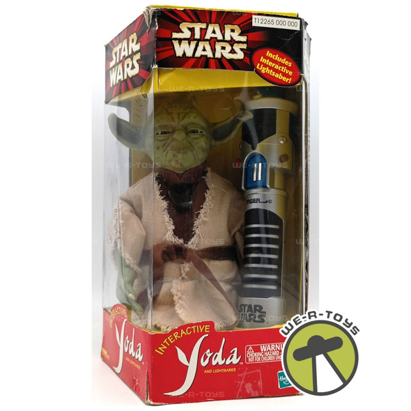 Star Wars Interactive Yoda and Lightsaber Talking Action Figure Hasbro 2000
