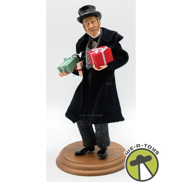 A Christmas Carol Ebenezer Scrooge Figurine 1989 Hallmark Collections #09484