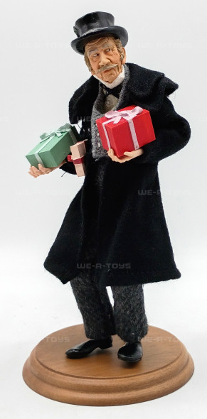 A Christmas Carol Ebenezer Scrooge Figurine 1989 Hallmark Collections #09484