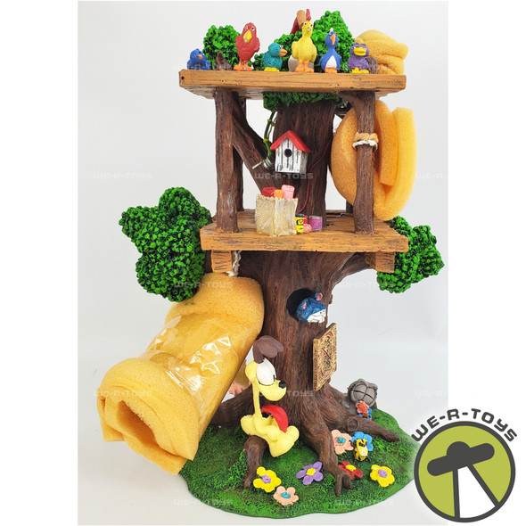 Garfield's Retreat Treehouse by Jim Davis Danbury Mint 1993