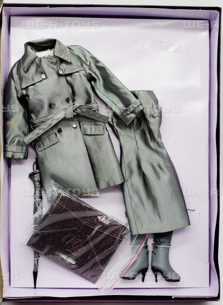 Tonner Tyler Wentworth Collection Metro Chic Outfit Fashions Tonner 2002 USED