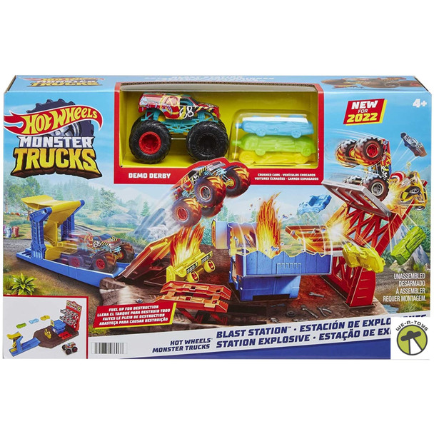 Hot Wheels Monster Trucks Demo Derby 3 Crushable Toy Cars Blast Station???