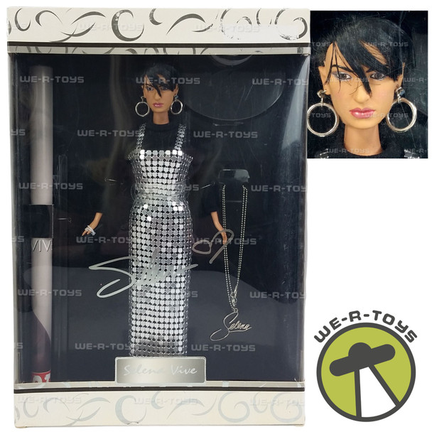 Selena Vive Doll With Poster Necklace and Stand 2006 Q-Productions Inc. NRFB