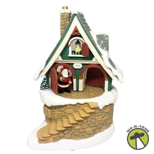 Hallmark Keepsake Ornament - Santa's Merry Workshop