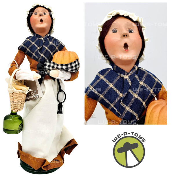 Byers' Choice Caroler Lady & Bread Colonial Williamsburg Exclusive Statue 2004