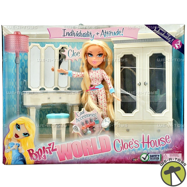 Bratz World Cloe's House Doll with Bedroom Furniture MGA Entertainment 382935