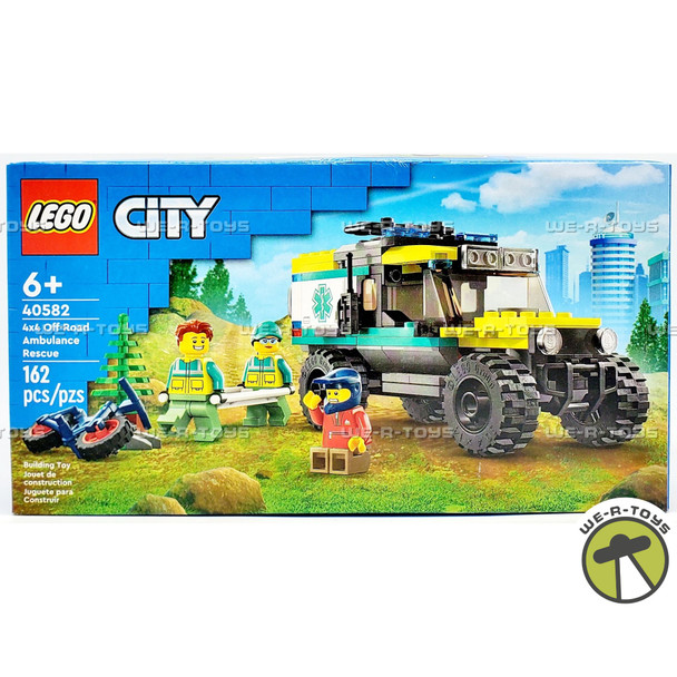LEGO City 4x4 Off-Road Ambulance Rescue 162 Piece Building Set 40582
