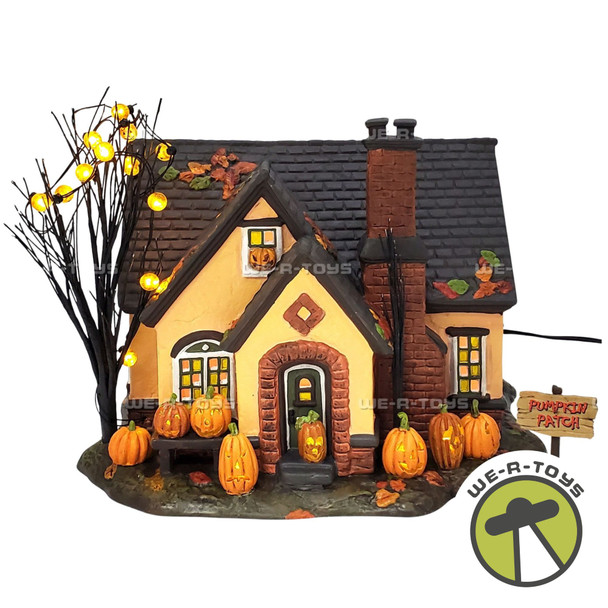 Dept 56 Halloween Trick or Treat Lane the Pumpkin House Lighted 4030757