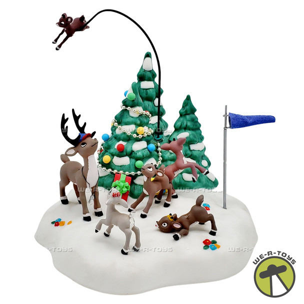 Department 56 North Pole Series Reindeer Games 56853