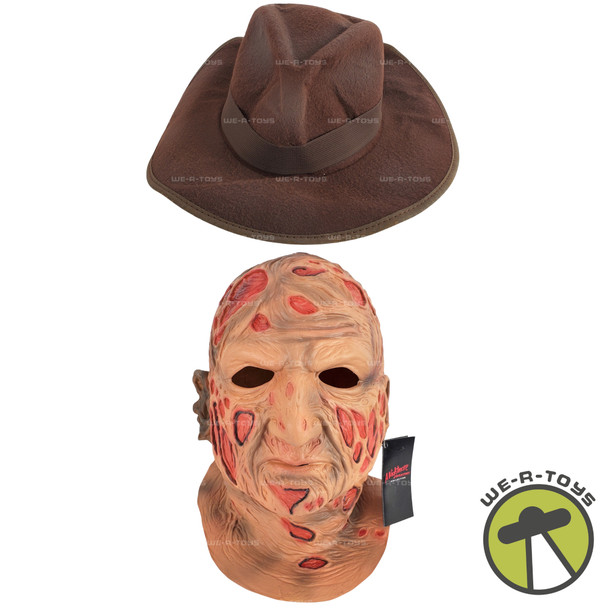A Nightmare on Elm Street Freddy Deluxe Edition Mask with Hat Trick or Treat NEW