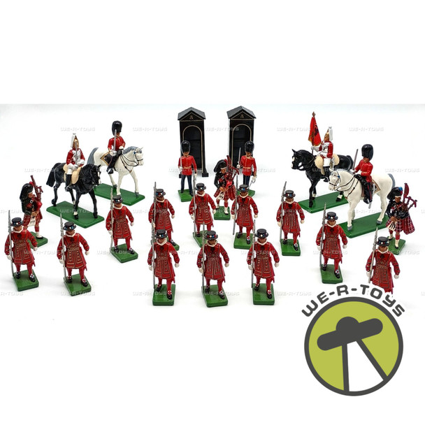 W. Britain Ceremonial Collection Yeomen of the Guard British Soldiers Set 1988