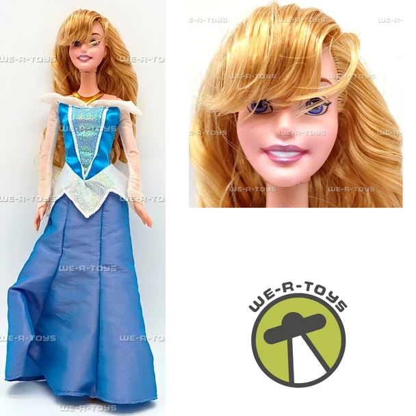 Disney Princess Collector Aurora Sleeping Beauty