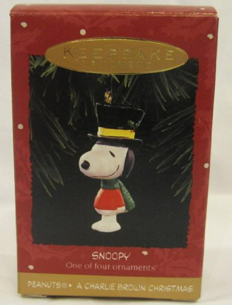 Hallmark Ornament Snoopy