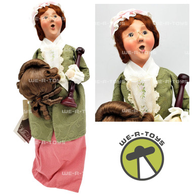 Byers' Choice Caroler Wig Maker Colonial Williamsburg Exclusive Statue