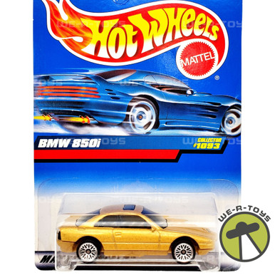 Hot Wheels BMW 850i Gold Die-Cast Car Vehicle Mattel 1998 NRFP - We-R-Toys