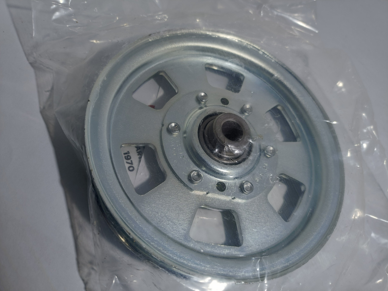K555934880 PULLEY
