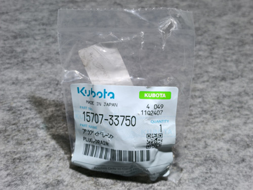 KUBOTA 15707-33750 PLUG