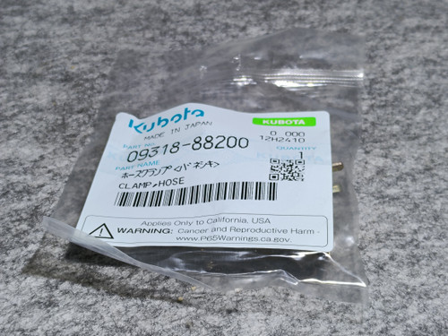KUBOTA 09318-88200 CLAMP