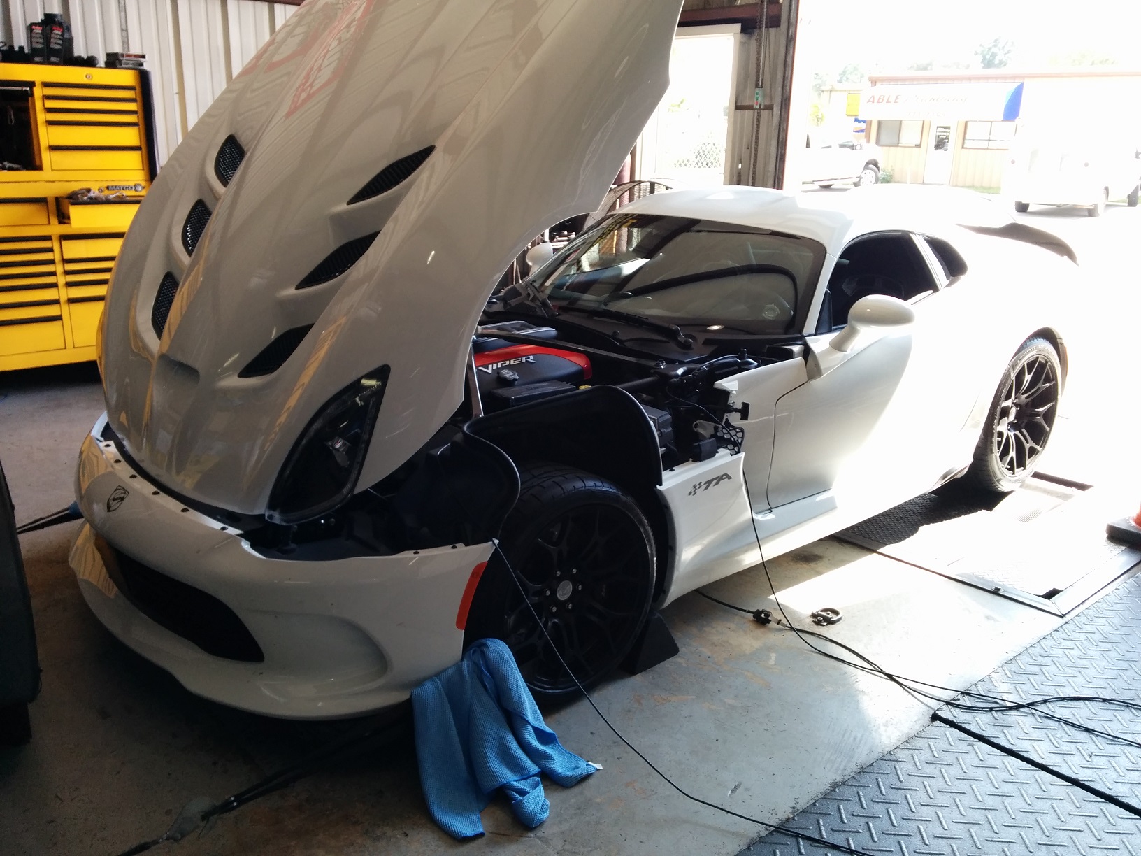 Dodge Viper Custom Tuning Dodge Viper Custom Tuning by Unleashed