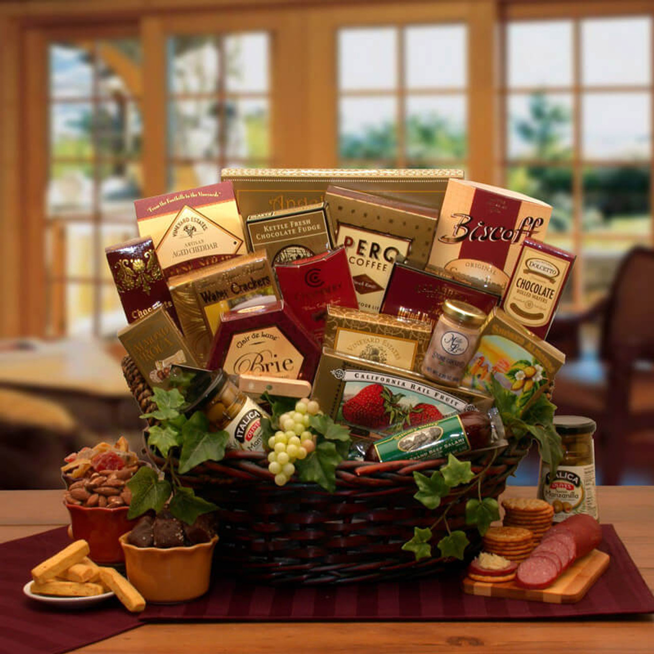 Wine Gift Baskets - The Venetian Gourmet Gift Basket - Mutts & Mousers USA