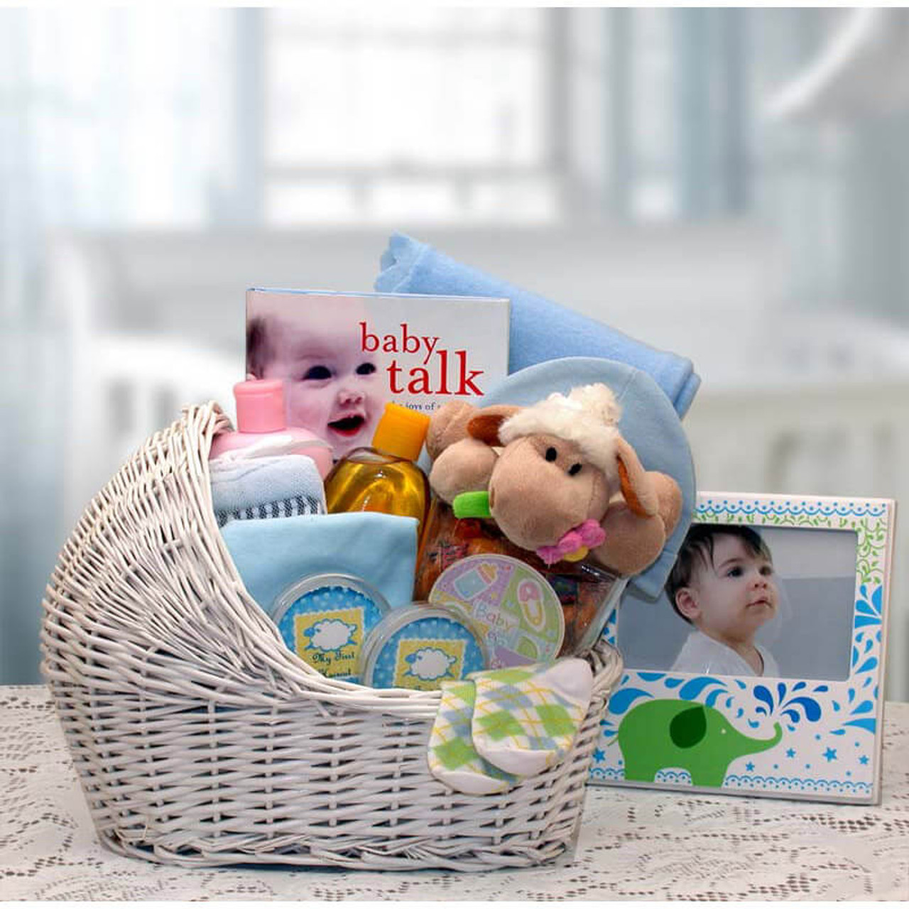 Leone Lion Themed Baby Gift Arrangement