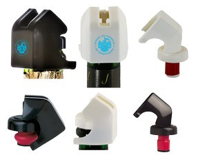 Black Plastic Snap-Down Champagne Stopper
