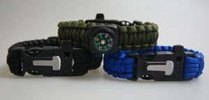 Outdoor Multifunctional Survival Bracelet w/Blade Whistle