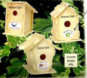 Outdoor Birdhouse Kit