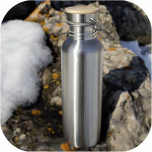 Stainless Steel Water Bottle With Bamboo Lid 750 Ml