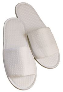 Cobblestone Mills Open Toe Waffle Weave Slippers