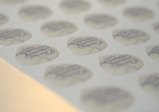 Full Color Domed Label (15.1 to 16 Square Inches)