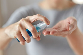 Ethanol and Isopropanol Analysis in Hand Sanitizers by GC/FID Ethanol and Isopropanol Analysis in Hand Sanitizers by GC/FID