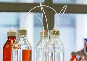 Offline vs. Online Degassing of HPLC Solvents