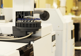 What are the Benefits of Glass Vials in the Laboratory?