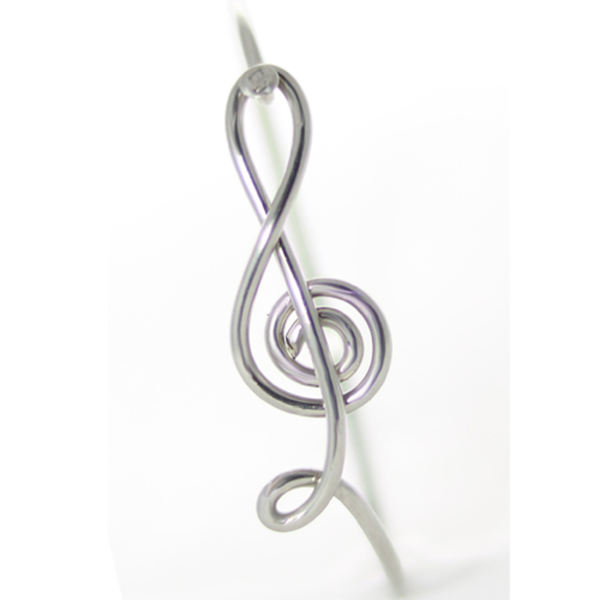 Treble clef bracelet