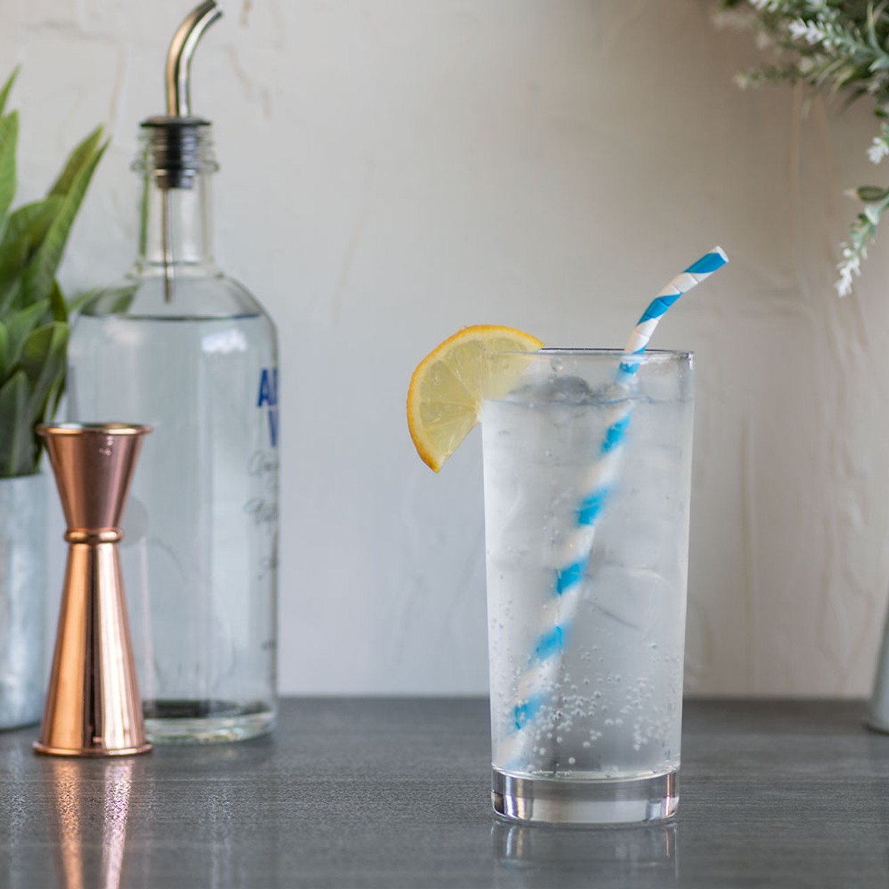 https://cdn11.bigcommerce.com/s-cznxq08r7/images/stencil/1280x1280/products/2850/1596/703442-aardvark_eco-flex_bendable_paper_drinking_straws_-_blue_white_stripes_-_7.75_l_-_box_of_400_wrapped_straws_-3__62814.1590765193.jpg?c=1