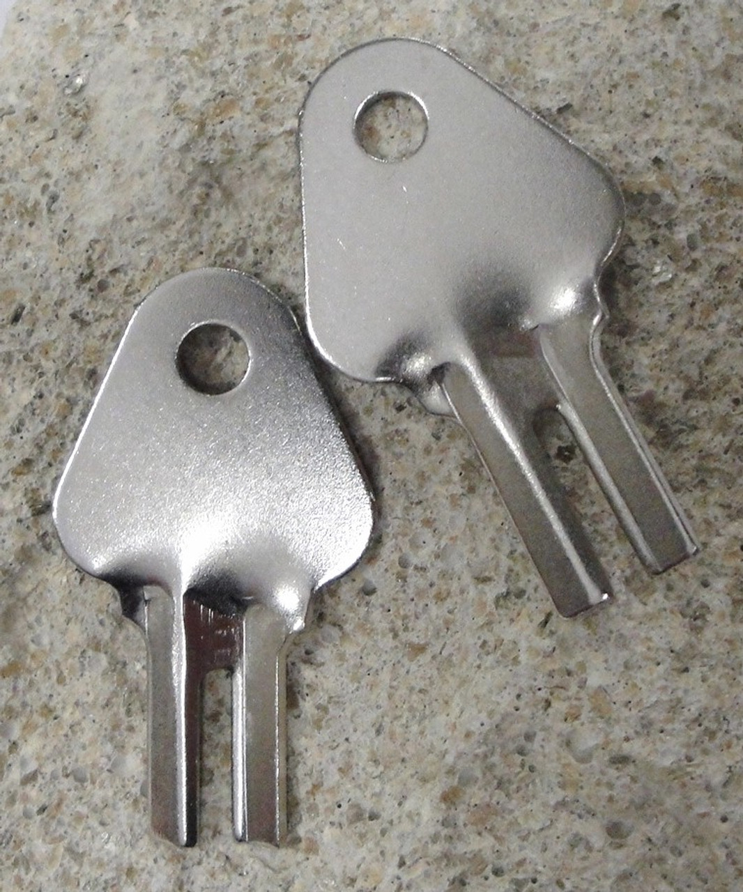 Bradley P10 526 Key Kit P15 398 2055 Replacement Key For Dispensers