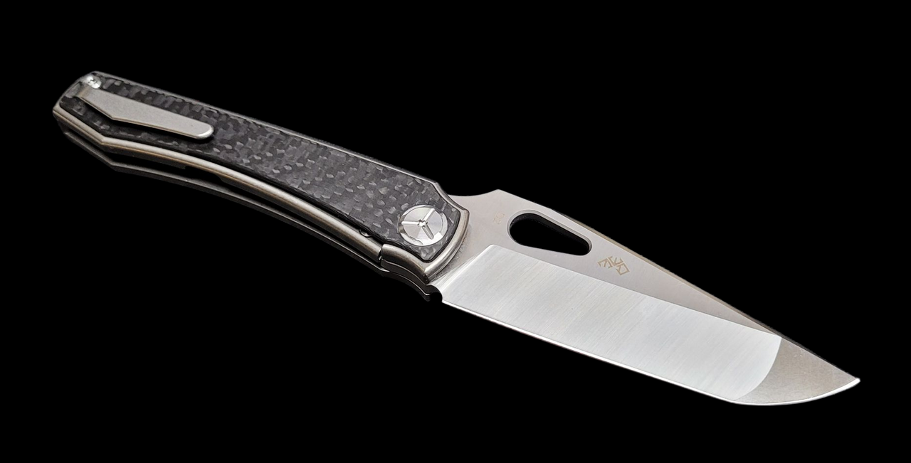 Pre-owned TwoSun Stingray Folding Knife Black Marbled Carbon Fiber Handle 14C28N Plain Edge TS136