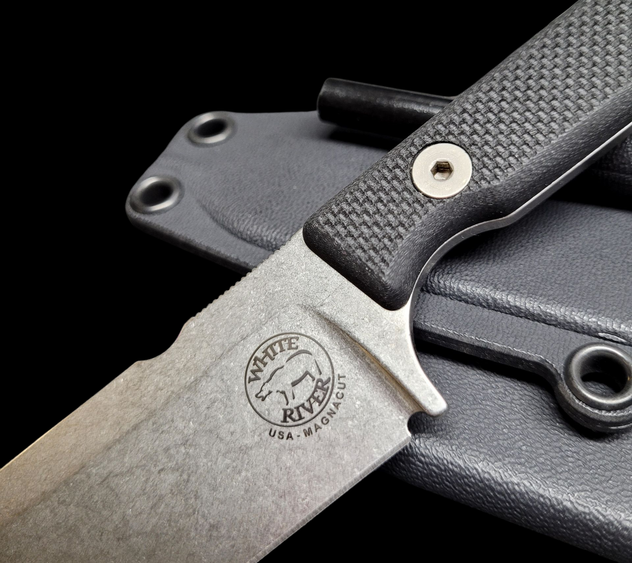 White River Knife & Tool FC 3.5 Pro Black Textured G10 Magnacut  White River Knife & Tool FC 3.5 Pro Black Textured G10 Magnacut