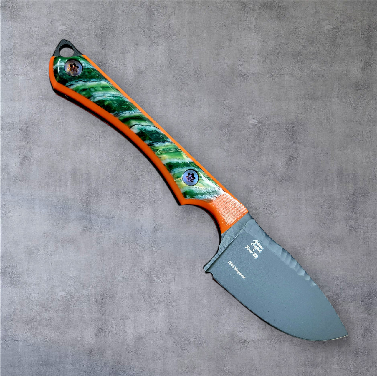 Ice Age Blades - Slim Hunter - Mammoth Tooth Handle