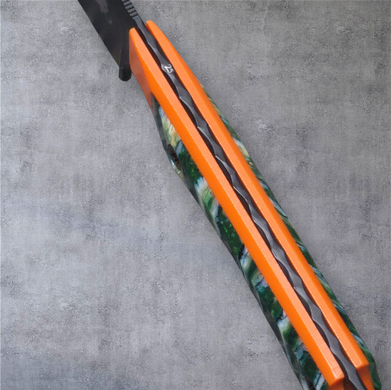 Ice Age Blades - Slim Hunter - Mammoth Tooth Handle