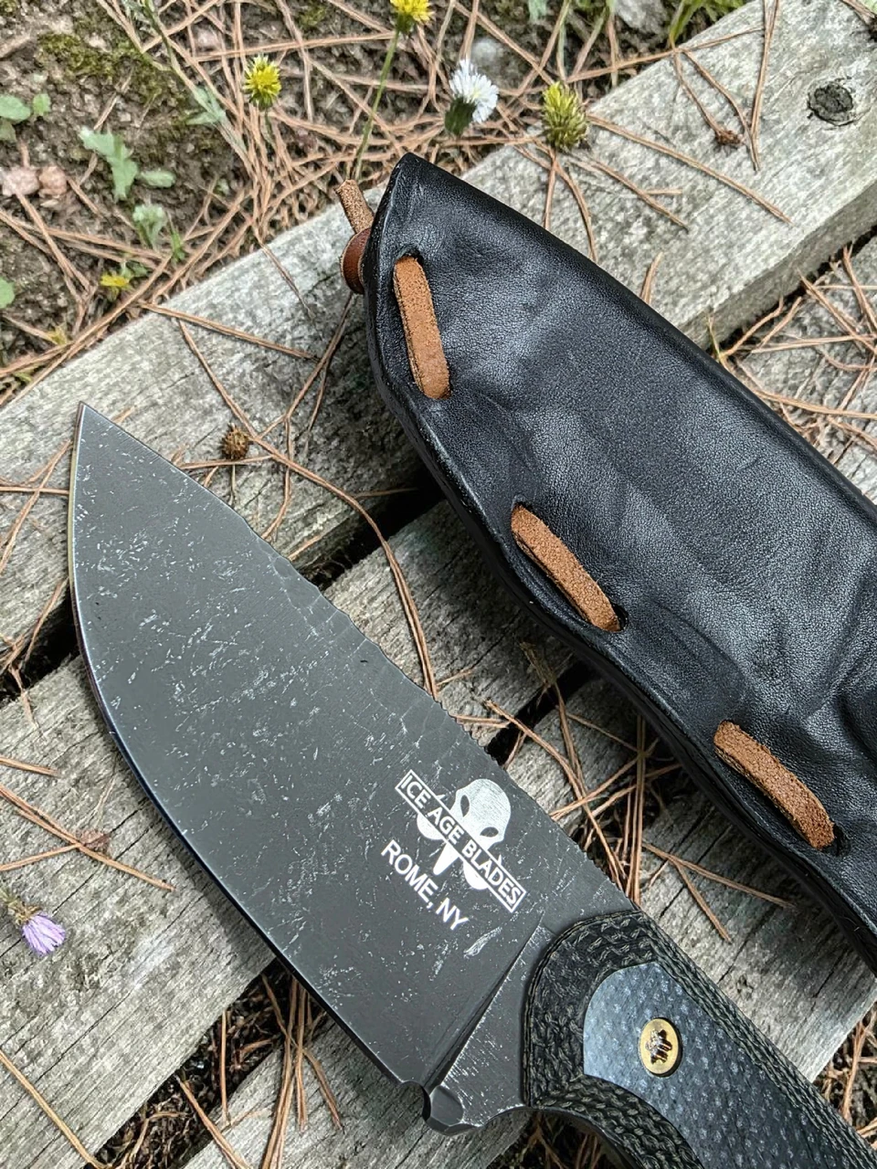 Ice Age Blades Mammoth Hunter Black Canvas Micarta Scales 3V Blade